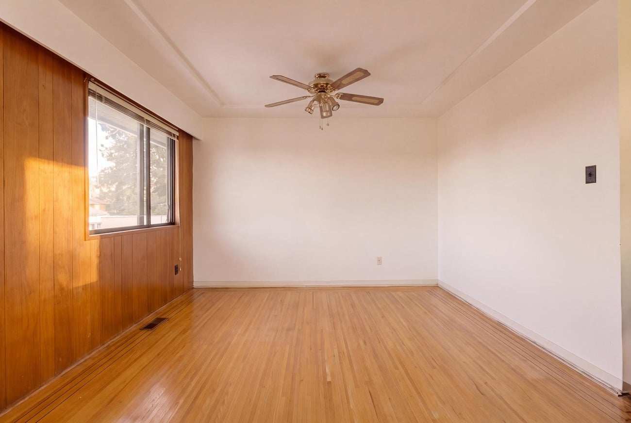 1110 Cottonwood Avenue - Central Coquitlam Single Family Residence for Sale, 3 Bedrooms (R3168951)# - 17 1110 Cottonwood Avenue - Central Coquitlam Single Family Residence for Sale, 3 Bedrooms (R3168951)# - 17