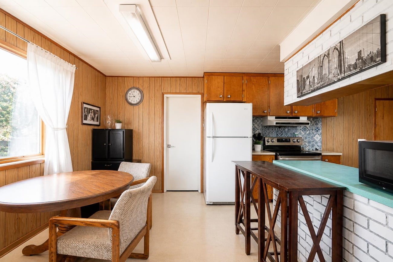 1303 Johnson Street - Canyon Springs Single Family Residence for Sale, 5 Bedrooms (R3169068)# - 8