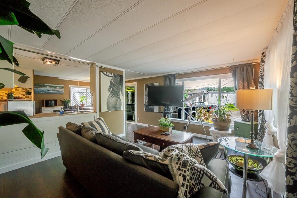 305 - 201 Cayer Street - Maillardville Manufactured Home for Sale, 2 Bedrooms (R3169781)# - 12