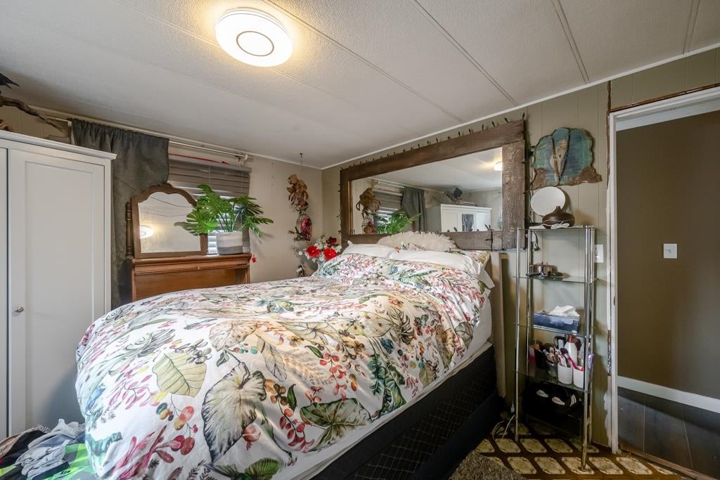 305 - 201 Cayer Street - Maillardville Manufactured Home for Sale, 2 Bedrooms (R3169781)# - 23