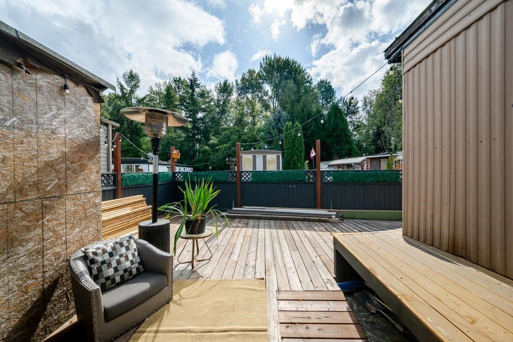 305 - 201 Cayer Street - Maillardville Manufactured Home for Sale, 2 Bedrooms (R3169781)# - 28