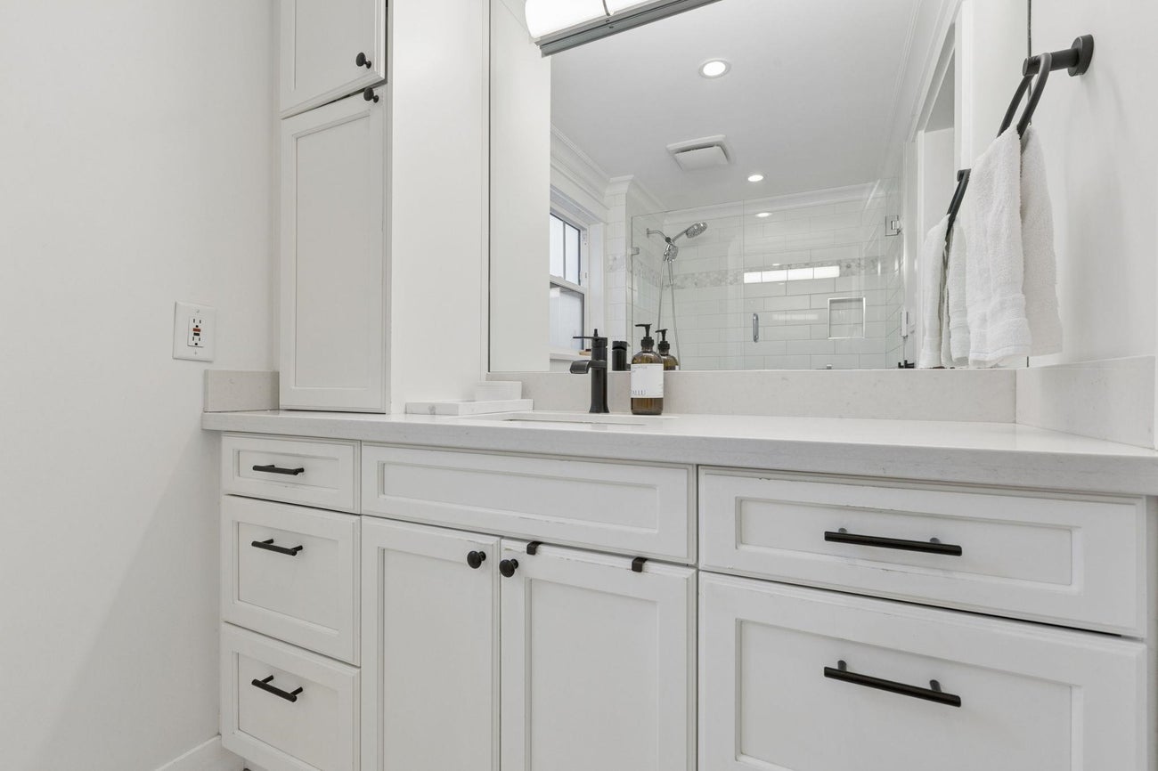 3964 Dundas Street - Vancouver Heights Single Family Residence for Sale, 4 Bedrooms (R3170892)# - 22