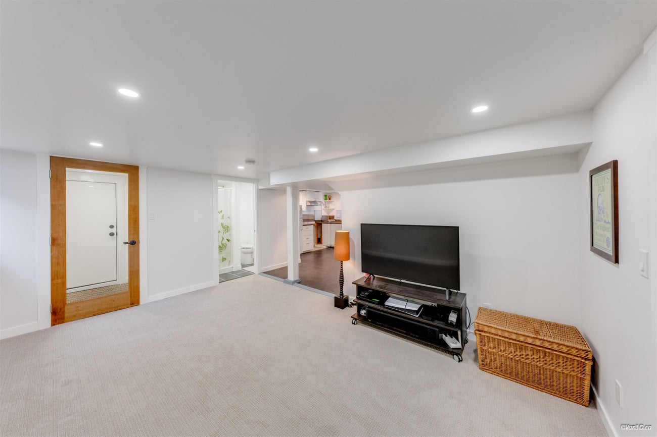3726 Trinity Street - Vancouver Heights Single Family Residence for Sale, 4 Bedrooms (R3171366)# - 18