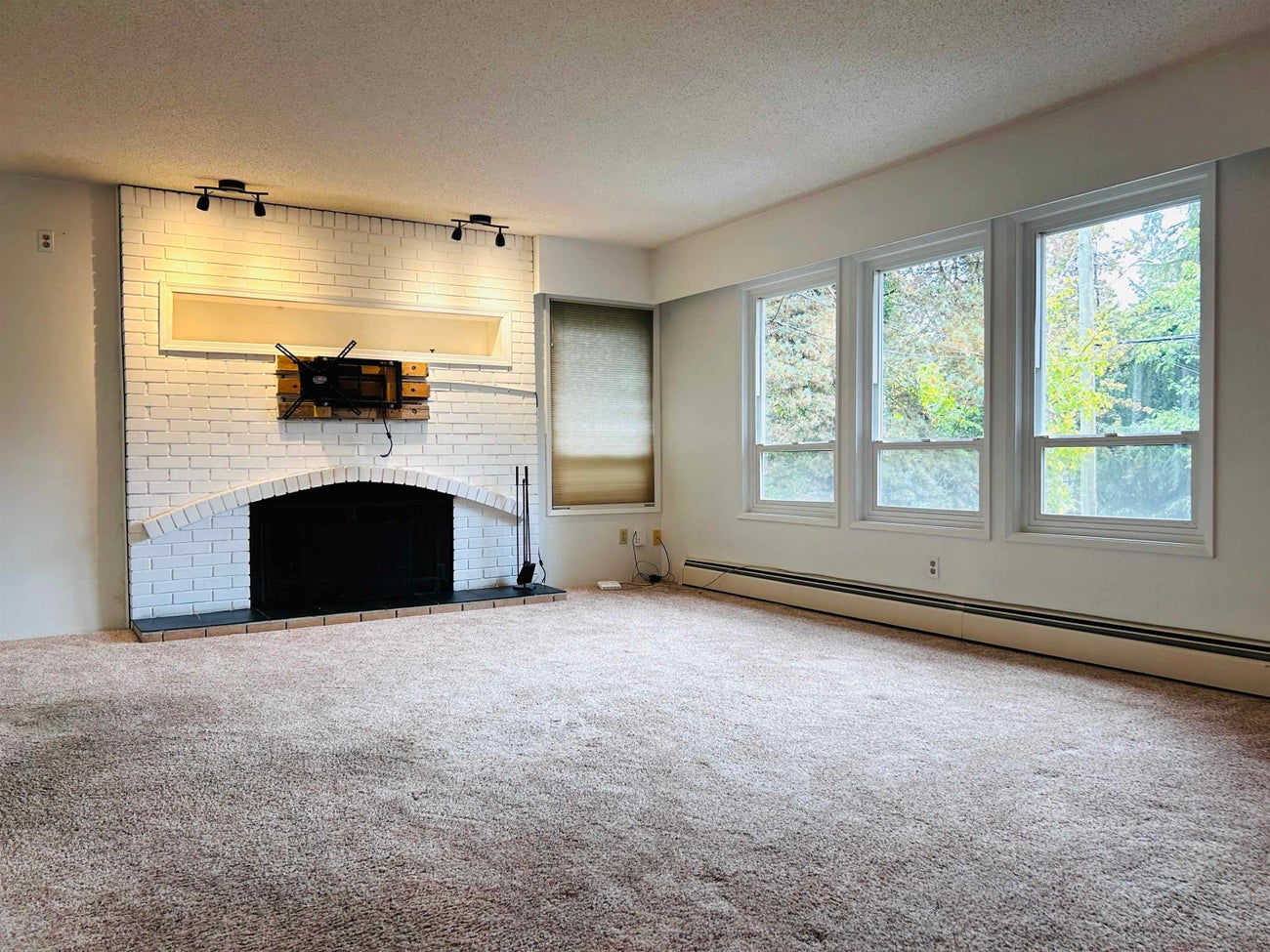 1404 Winslow Avenue - Central Coquitlam Single Family Residence for Sale, 4 Bedrooms (R3173120)# - 5