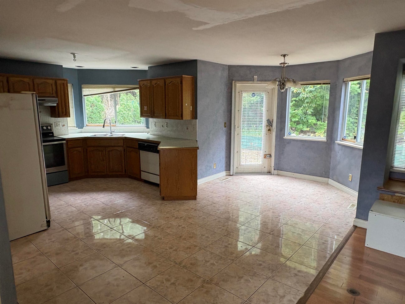 740 Clearwater Way - Coquitlam East Single Family Residence for Sale, 4 Bedrooms (R3173998)# - 7