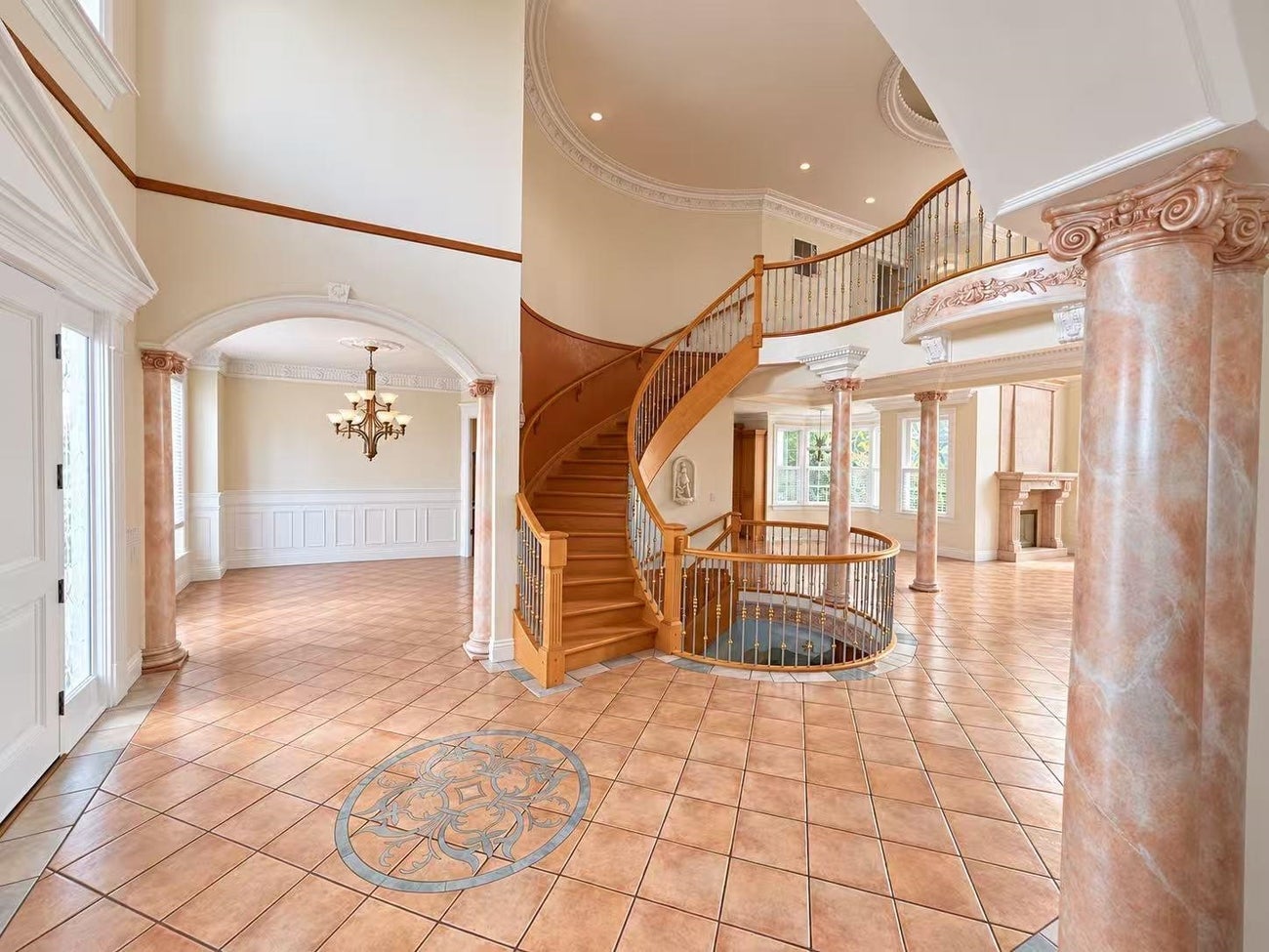7070 Greenwood Street - Government Road Single Family Residence for Sale, 6 Bedrooms (R3174257)# - 2