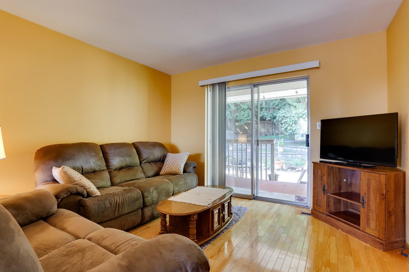 468 Cariboo Crescent - Coquitlam East Single Family Residence for Sale, 3 Bedrooms (R3174736)# - 4