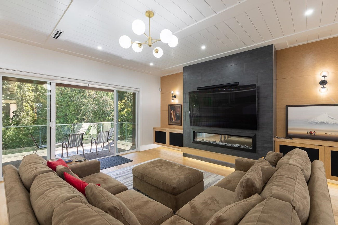 307 Cutler Street - Central Coquitlam Single Family Residence for Sale, 8 Bedrooms (R3174800)# - 14