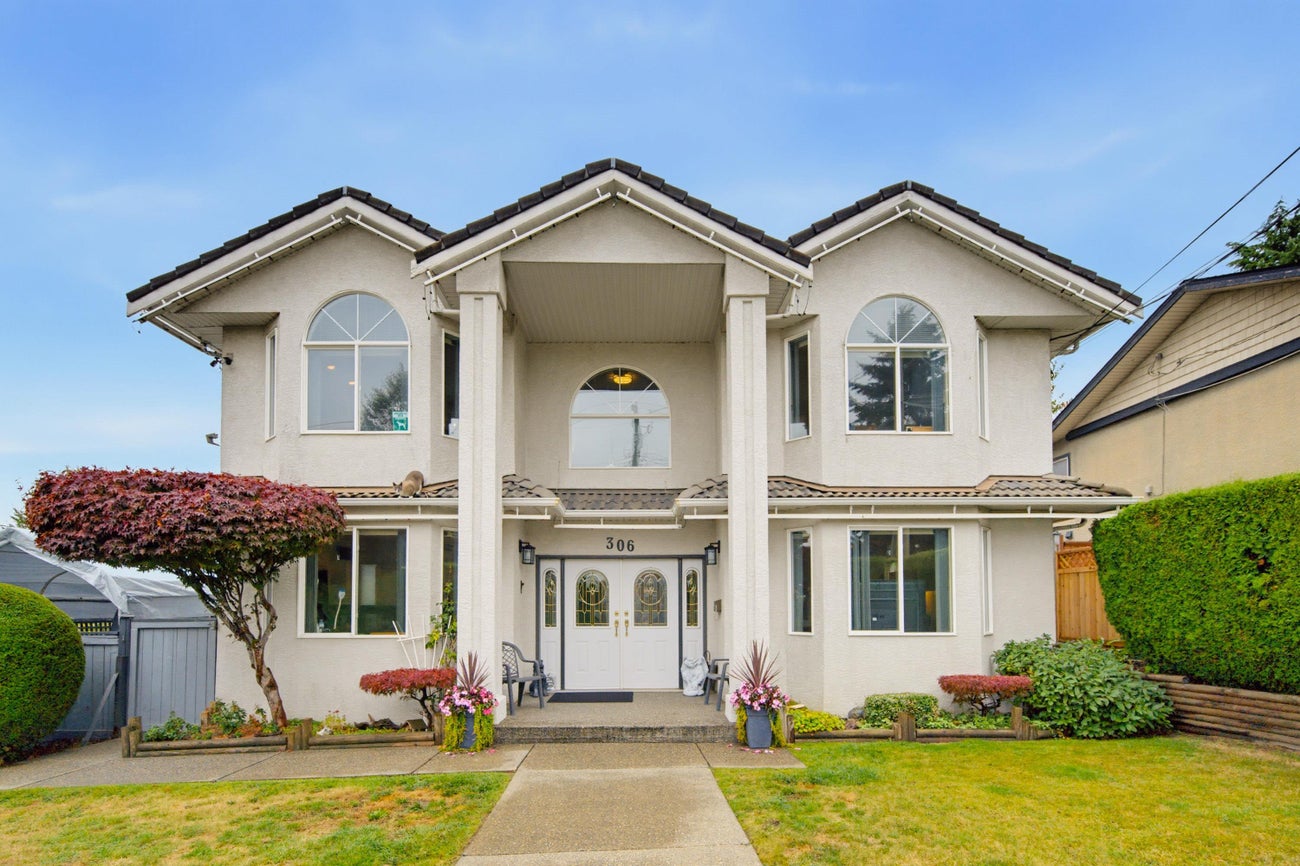 306 Marmont Street - Maillardville Single Family Residence for Sale, 8 Bedrooms (R3174821)# - 1