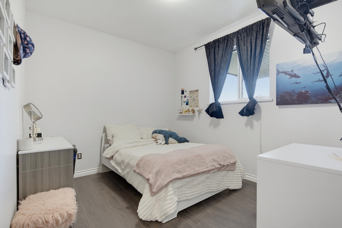 306 Marmont Street - Maillardville Single Family Residence for Sale, 8 Bedrooms (R3174821)# - 29