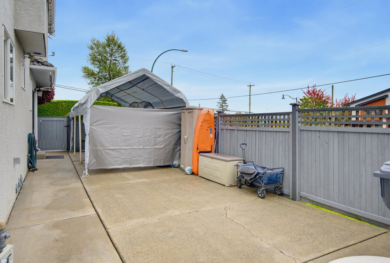 306 Marmont Street - Maillardville Single Family Residence for Sale, 8 Bedrooms (R3174821)# - 39