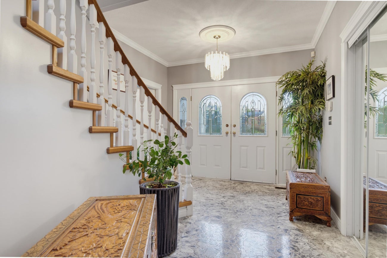 306 Marmont Street - Maillardville Single Family Residence for Sale, 8 Bedrooms (R3174821)# - 5