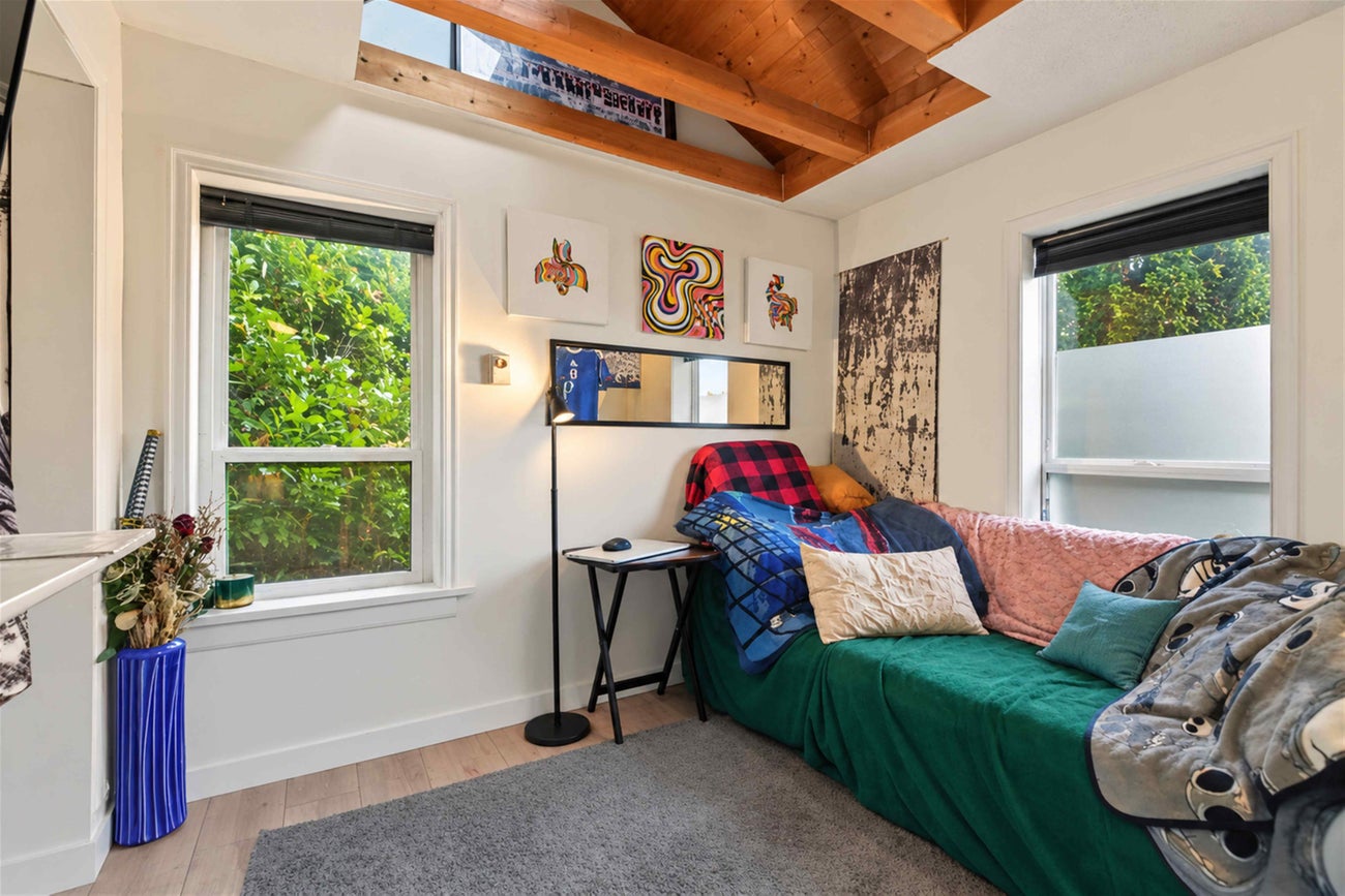 1004 Delestre Avenue - Maillardville Single Family Residence for Sale, 2 Bedrooms (R3174913)# - 11 1004 Delestre Avenue - Maillardville Single Family Residence for Sale, 2 Bedrooms (R3174913)# - 11