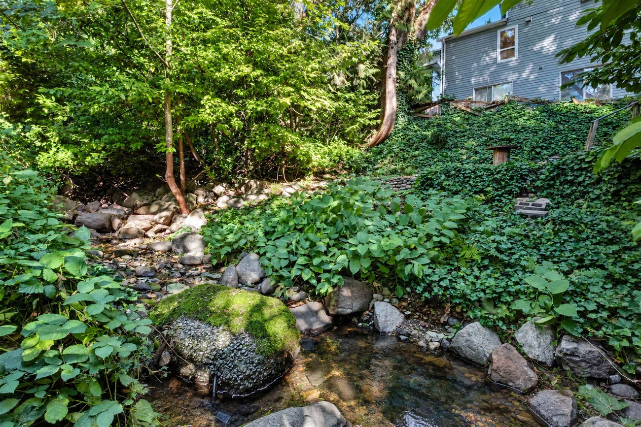 1004 Delestre Avenue - Maillardville Single Family Residence for Sale, 2 Bedrooms (R3174913)# - 29 1004 Delestre Avenue - Maillardville Single Family Residence for Sale, 2 Bedrooms (R3174913)# - 29