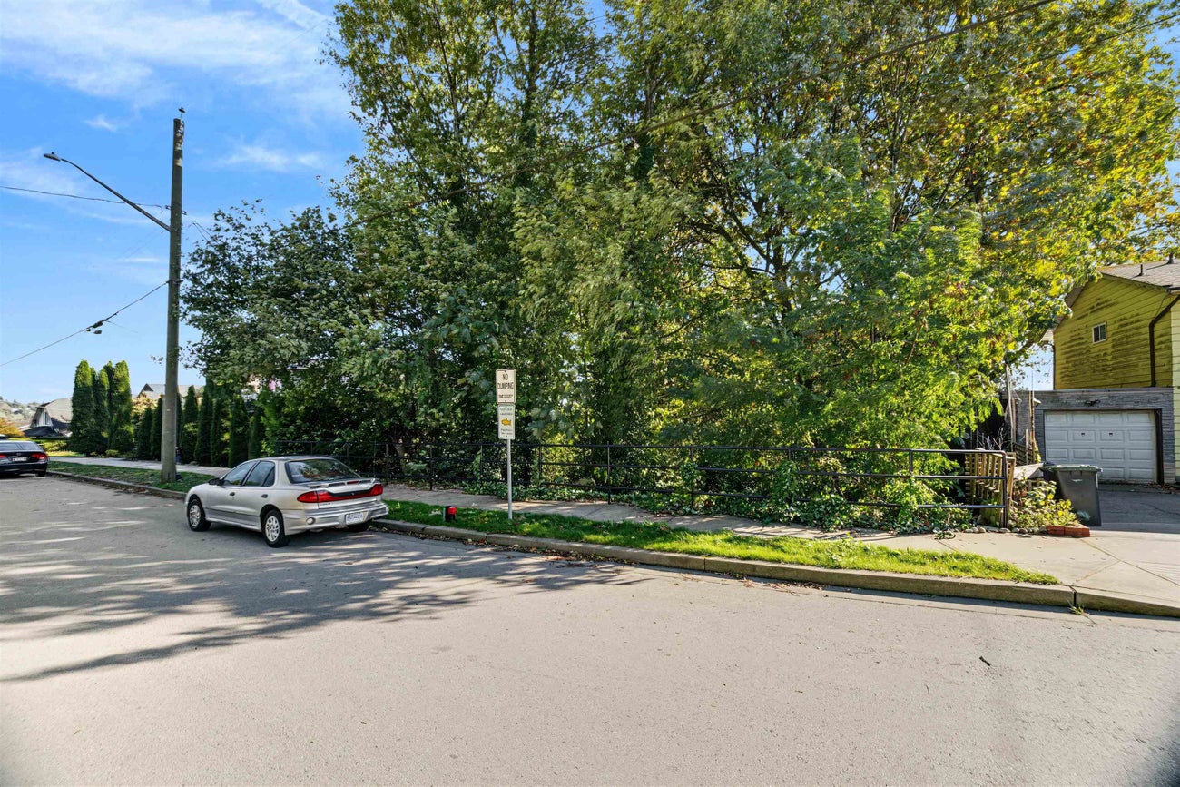 1004 Delestre Avenue - Maillardville Single Family Residence for Sale, 2 Bedrooms (R3174913)# - 30 1004 Delestre Avenue - Maillardville Single Family Residence for Sale, 2 Bedrooms (R3174913)# - 30