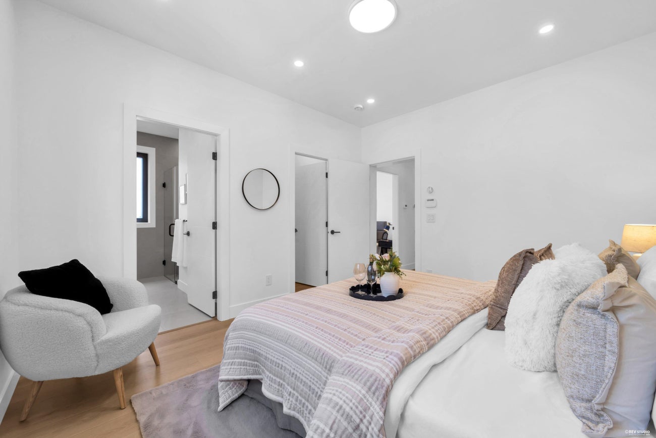 2 - 2316 Cliff Avenue - Montecito Single Family Residence for Sale, 4 Bedrooms (R3175380)# - 19 2 - 2316 Cliff Avenue - Montecito Single Family Residence for Sale, 4 Bedrooms (R3175380)# - 19