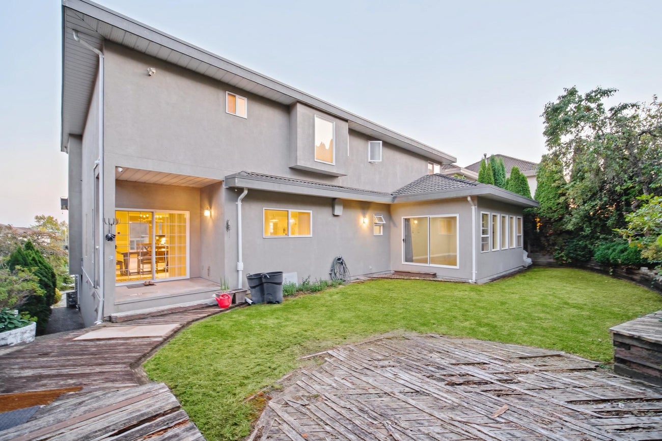 2260 Sicamous Avenue - Coquitlam East Single Family Residence for Sale, 6 Bedrooms (R3175732)# - 35