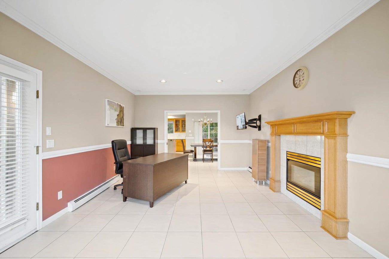 2260 Sicamous Avenue - Coquitlam East Single Family Residence for Sale, 6 Bedrooms (R3175732)# - 7