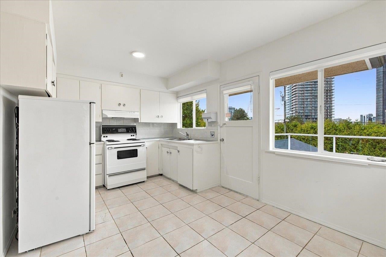 4656 Brentlawn Drive - Brentwood Park Single Family Residence for Sale, 5 Bedrooms (R3175845)# - 14 4656 Brentlawn Drive - Brentwood Park Single Family Residence for Sale, 5 Bedrooms (R3175845)# - 14