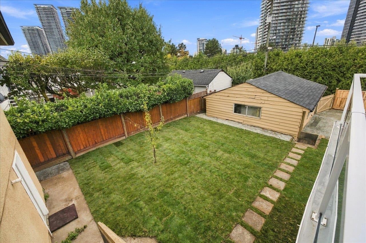 4656 Brentlawn Drive - Brentwood Park Single Family Residence for Sale, 5 Bedrooms (R3175845)# - 21 4656 Brentlawn Drive - Brentwood Park Single Family Residence for Sale, 5 Bedrooms (R3175845)# - 21