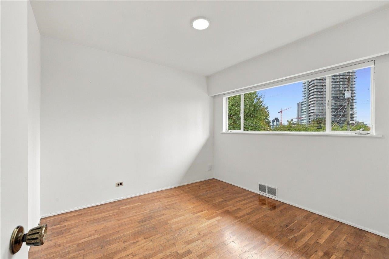 4656 Brentlawn Drive - Brentwood Park Single Family Residence for Sale, 5 Bedrooms (R3175845)# - 25 4656 Brentlawn Drive - Brentwood Park Single Family Residence for Sale, 5 Bedrooms (R3175845)# - 25