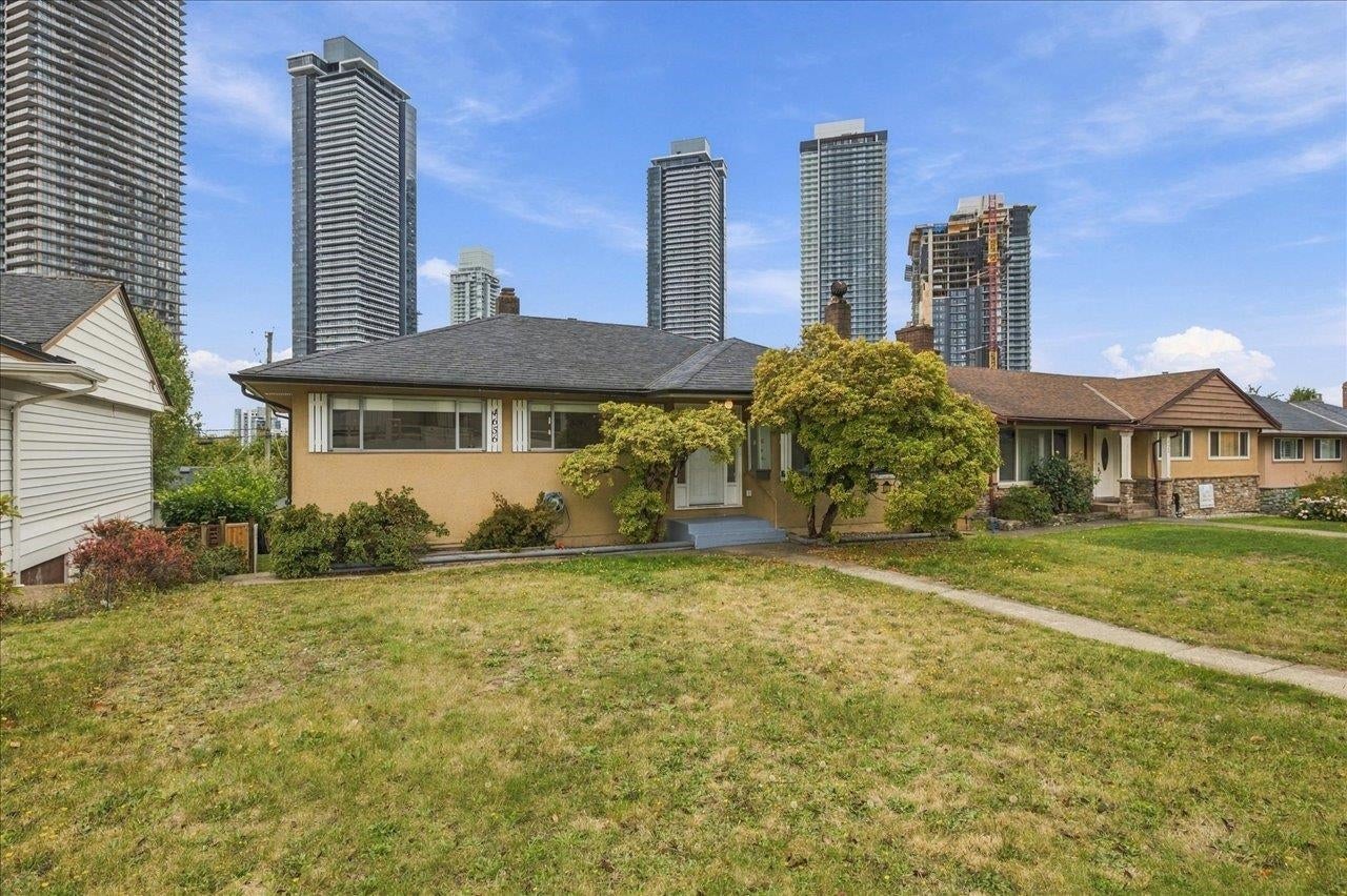 4656 Brentlawn Drive - Brentwood Park Single Family Residence for Sale, 5 Bedrooms (R3175845)# - 2 4656 Brentlawn Drive - Brentwood Park Single Family Residence for Sale, 5 Bedrooms (R3175845)# - 2