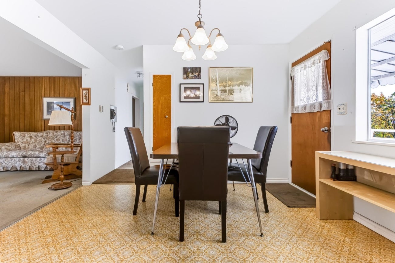 205 Nelson Street - Maillardville Single Family Residence for Sale, 3 Bedrooms (R3176095)# - 14