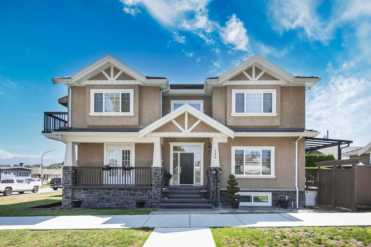 120 Rosser Avenue - Vancouver Heights Single Family Residence for Sale, 4 Bedrooms (R3176306)# - 1