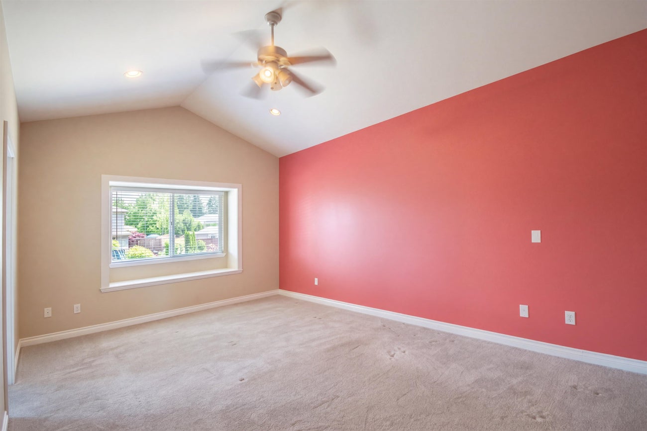 213 Bernatchey Street - Coquitlam West Single Family Residence for Sale, 7 Bedrooms (R3176352)# - 18 213 Bernatchey Street - Coquitlam West Single Family Residence for Sale, 7 Bedrooms (R3176352)# - 18