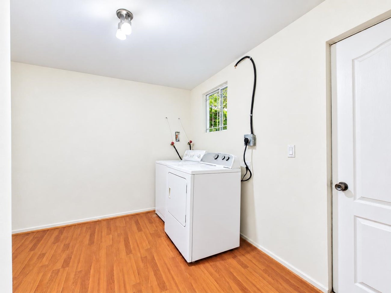 825 Everett Crescent - Sperling-Duthie Single Family Residence for Sale, 9 Bedrooms (R3176713)# - 29 825 Everett Crescent - Sperling-Duthie Single Family Residence for Sale, 9 Bedrooms (R3176713)# - 29