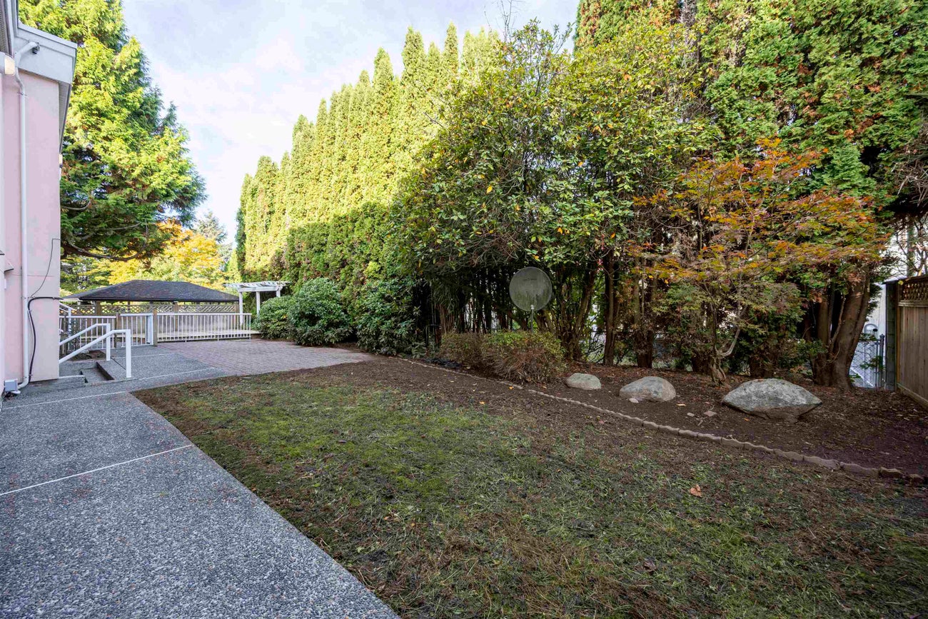 825 Everett Crescent - Sperling-Duthie Single Family Residence for Sale, 9 Bedrooms (R3176713)# - 34 825 Everett Crescent - Sperling-Duthie Single Family Residence for Sale, 9 Bedrooms (R3176713)# - 34