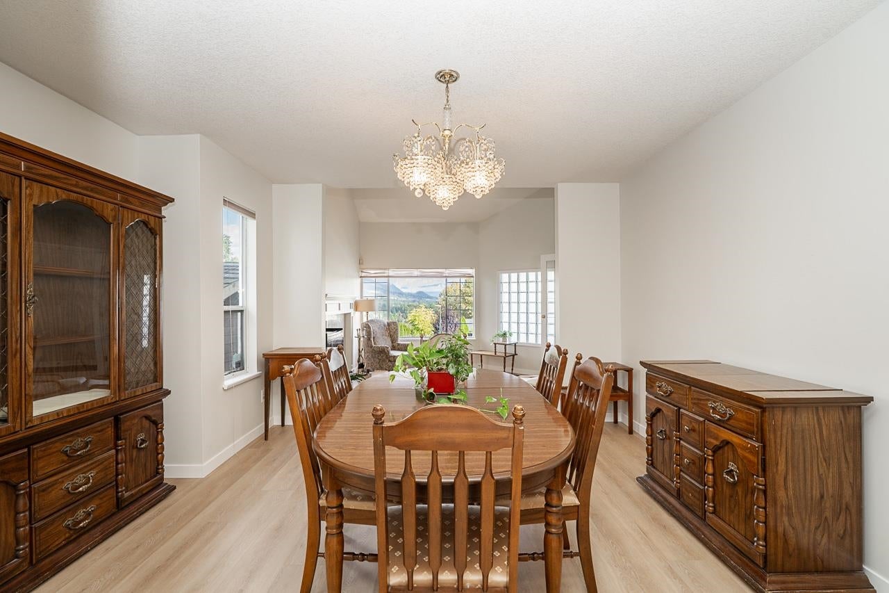 2917 Kalamalka Drive - Coquitlam East Single Family Residence for Sale, 5 Bedrooms (R3177276)# - 7