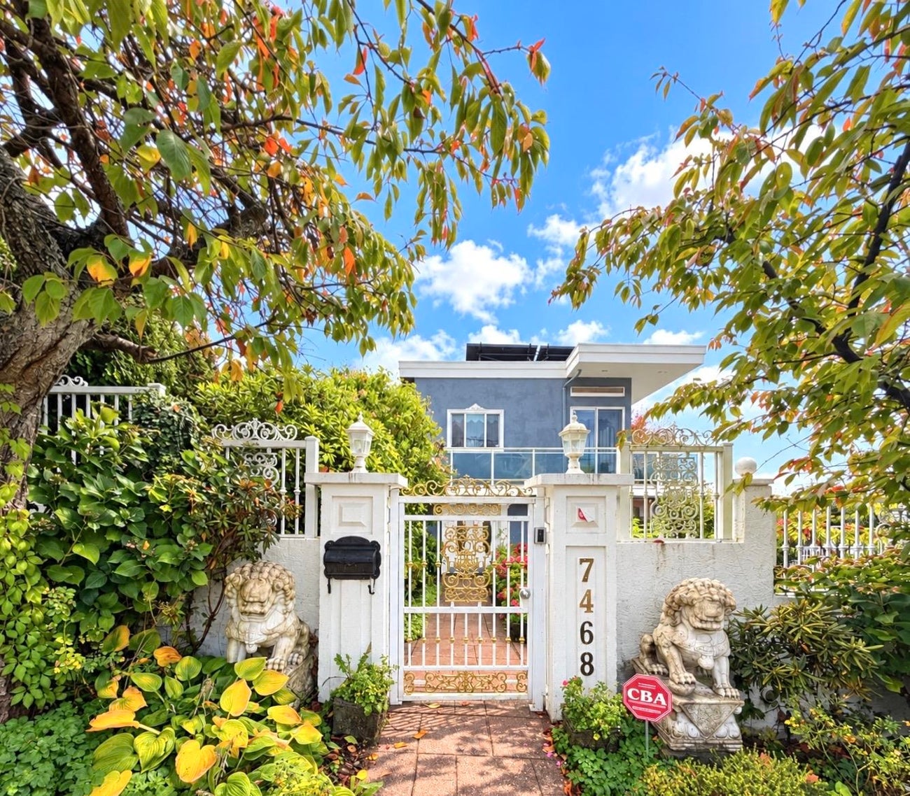 7468 Curtis Street - Simon Fraser Univer. Single Family Residence for Sale, 5 Bedrooms (R3177840)# - 1