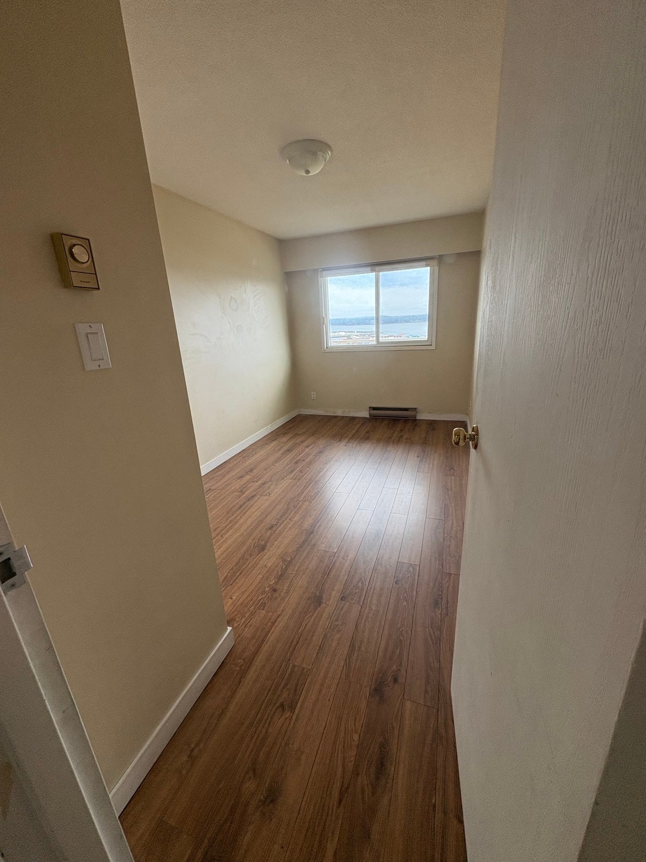 301 - 451 - 9th Avenue,  - CR Campbell River Central Condo Apartment for Sale, 2 Bedrooms # - 11