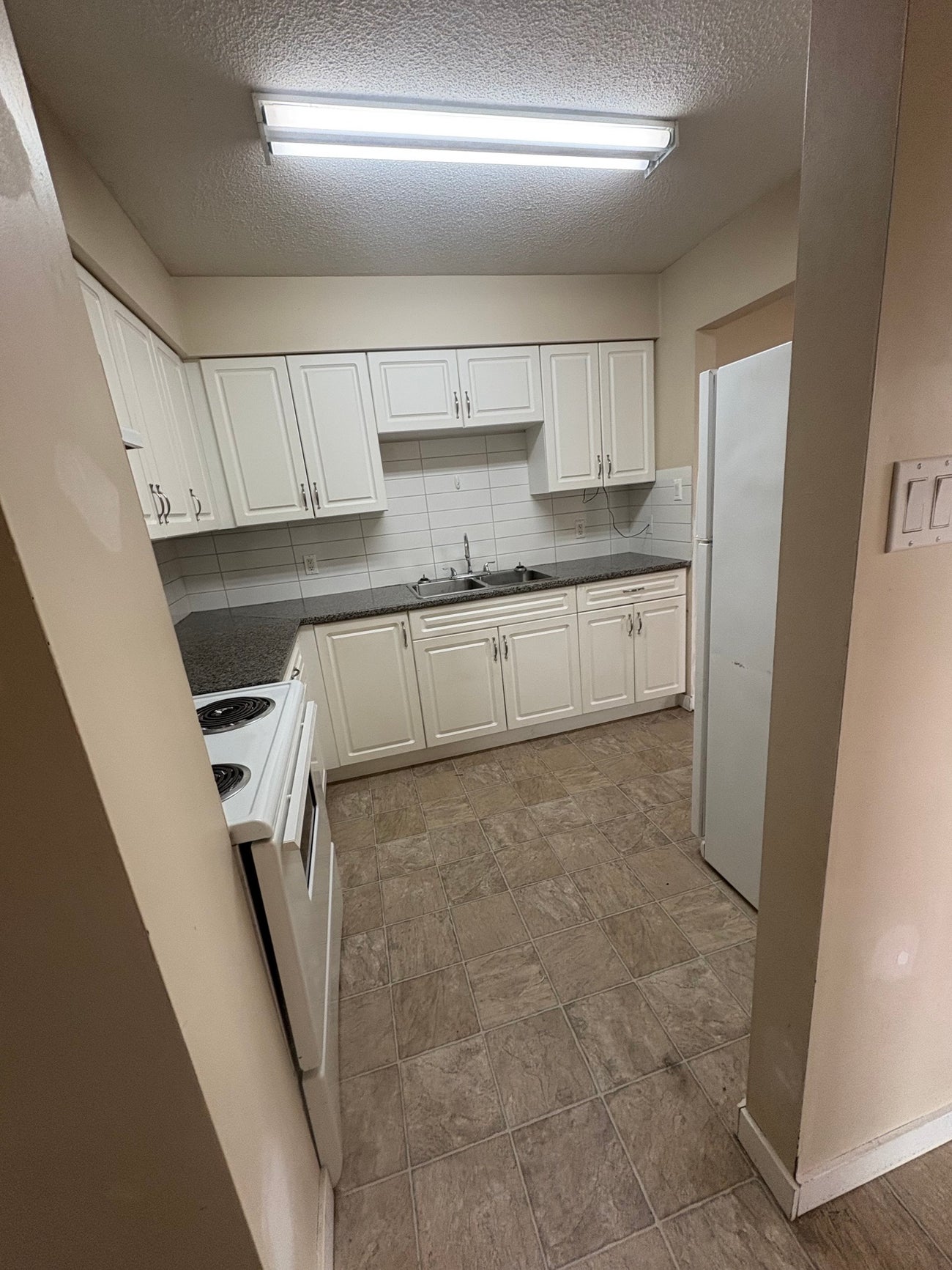 301 - 451 - 9th Avenue,  - CR Campbell River Central Condo Apartment for Sale, 2 Bedrooms # - 7