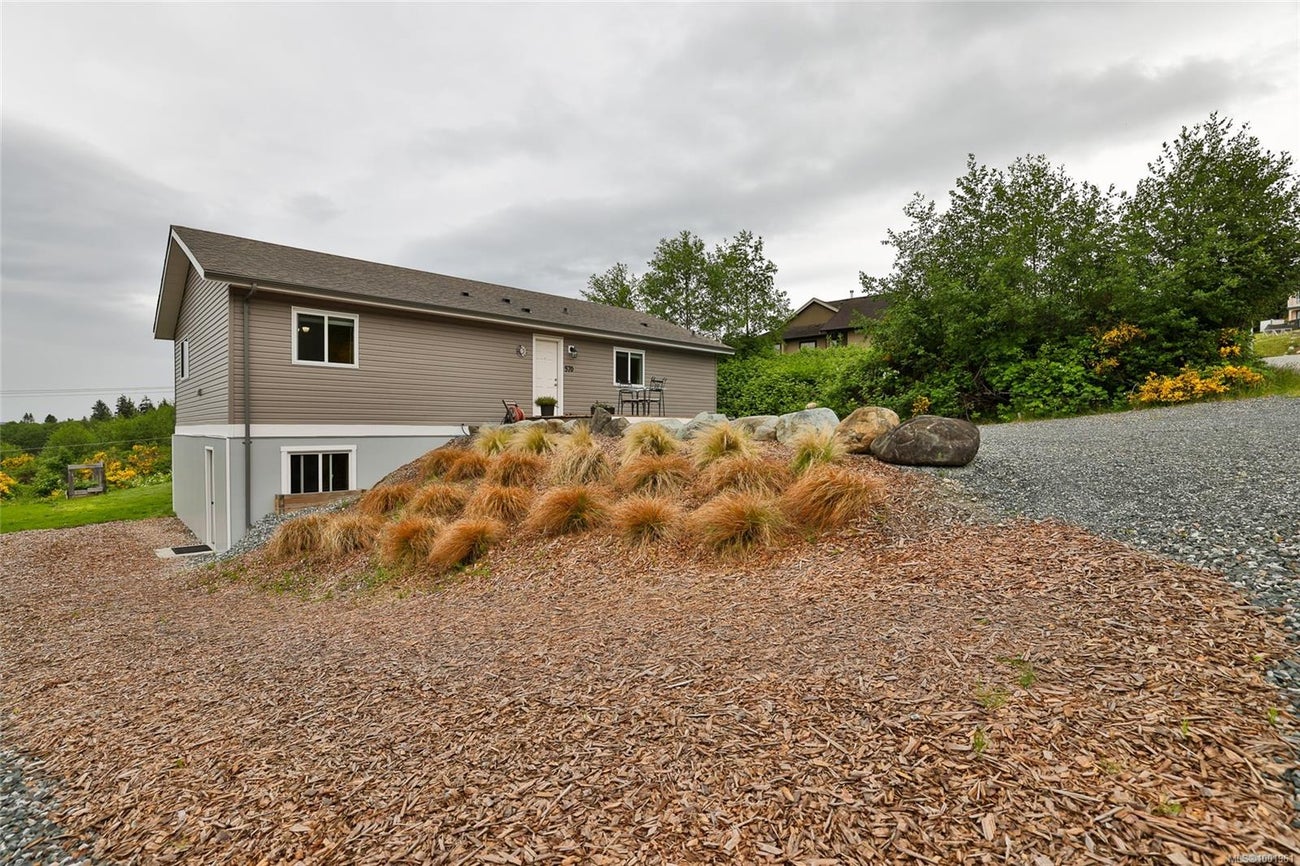570 Venture Pl - NI Port McNeill Single Family Residence for Sale, 2 Bedrooms (1001961) #16