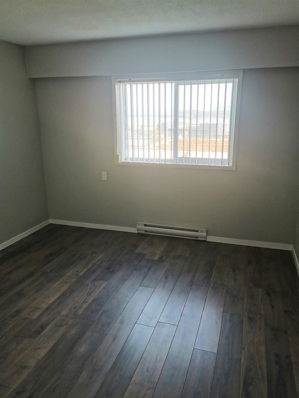 301 - 451 - 9th Avenue,  - CR Campbell River Central Condo Apartment for Sale, 2 Bedrooms  #15