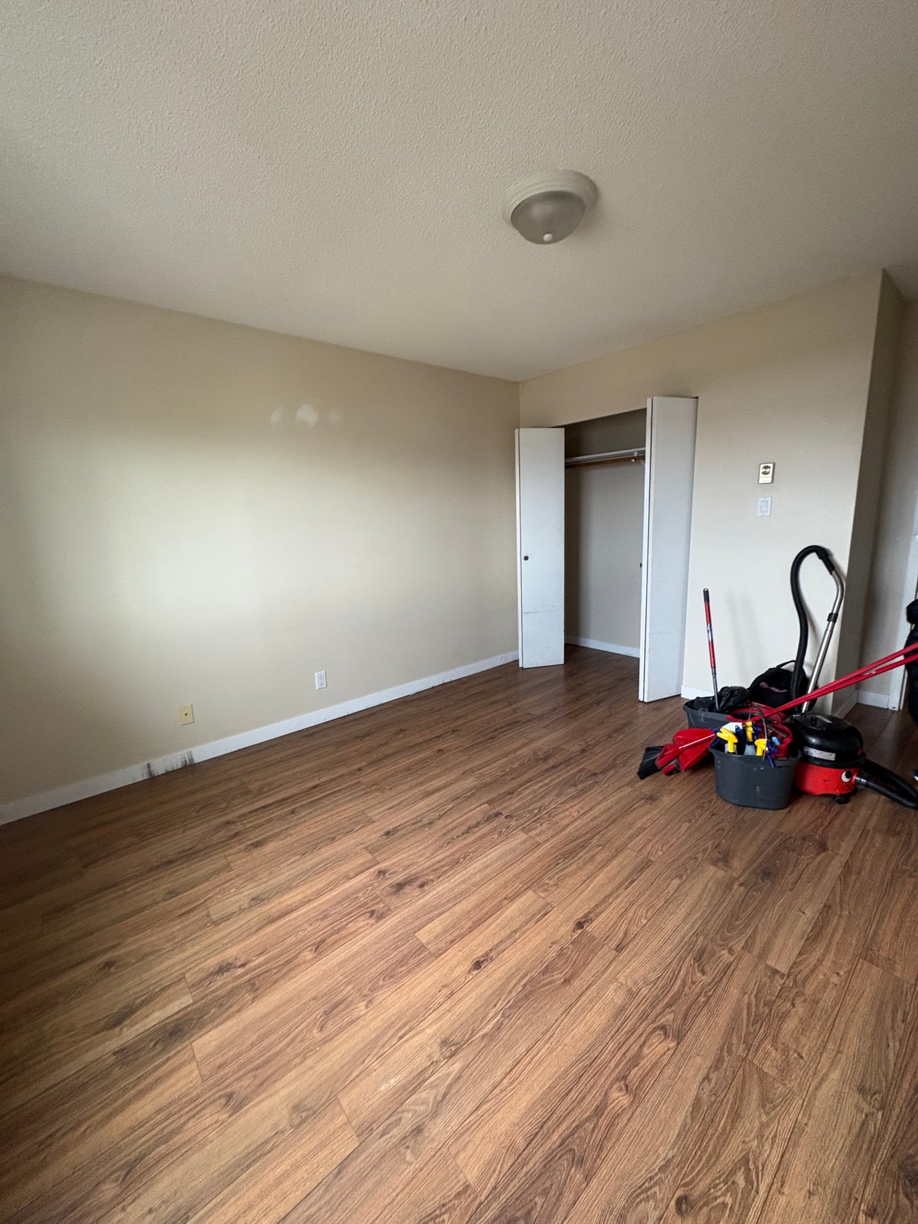 301 - 451 - 9th Avenue,  - CR Campbell River Central Condo Apartment for Sale, 2 Bedrooms # - 13