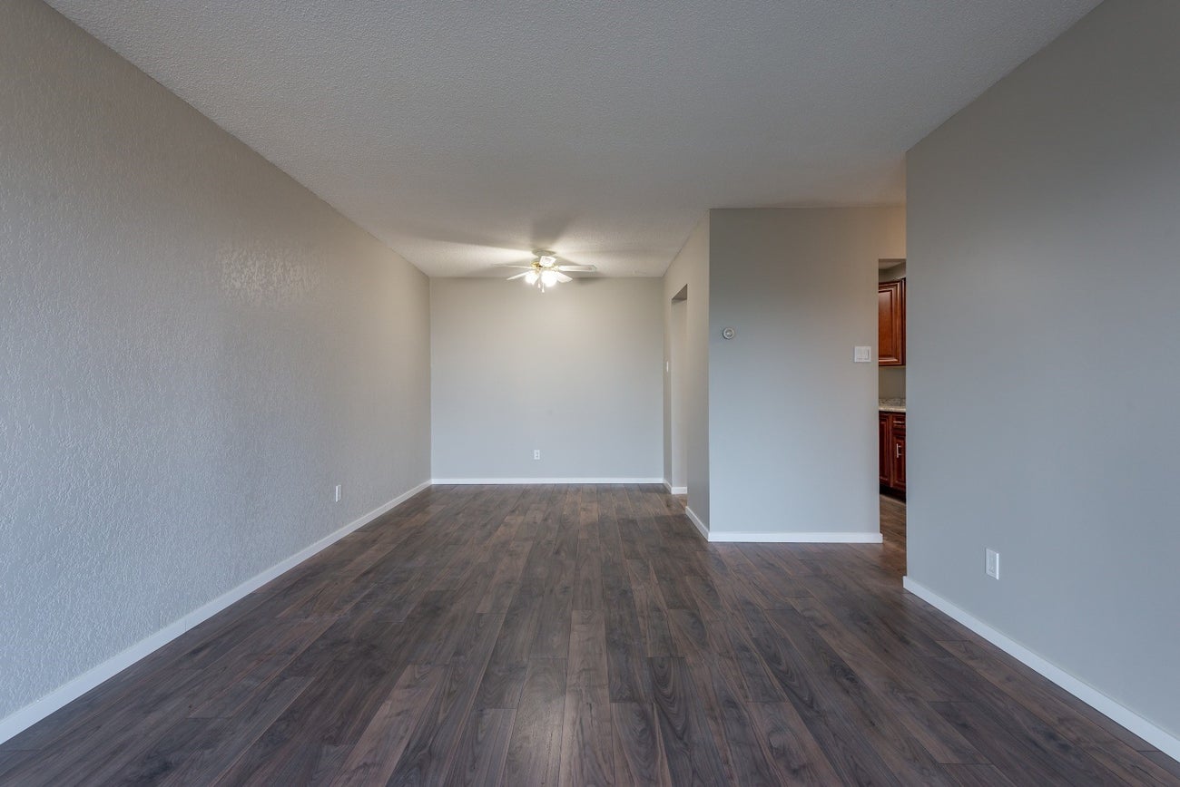 303 - 451 - 9th Ave. - CR Campbell River Central Condo Apartment for Sale, 2 Bedrooms  #9