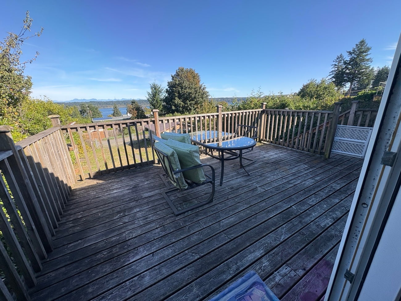 691 Colwyn St. - CR Campbell River Central Single Family Residence for Sale, 3 Bedrooms # - 3