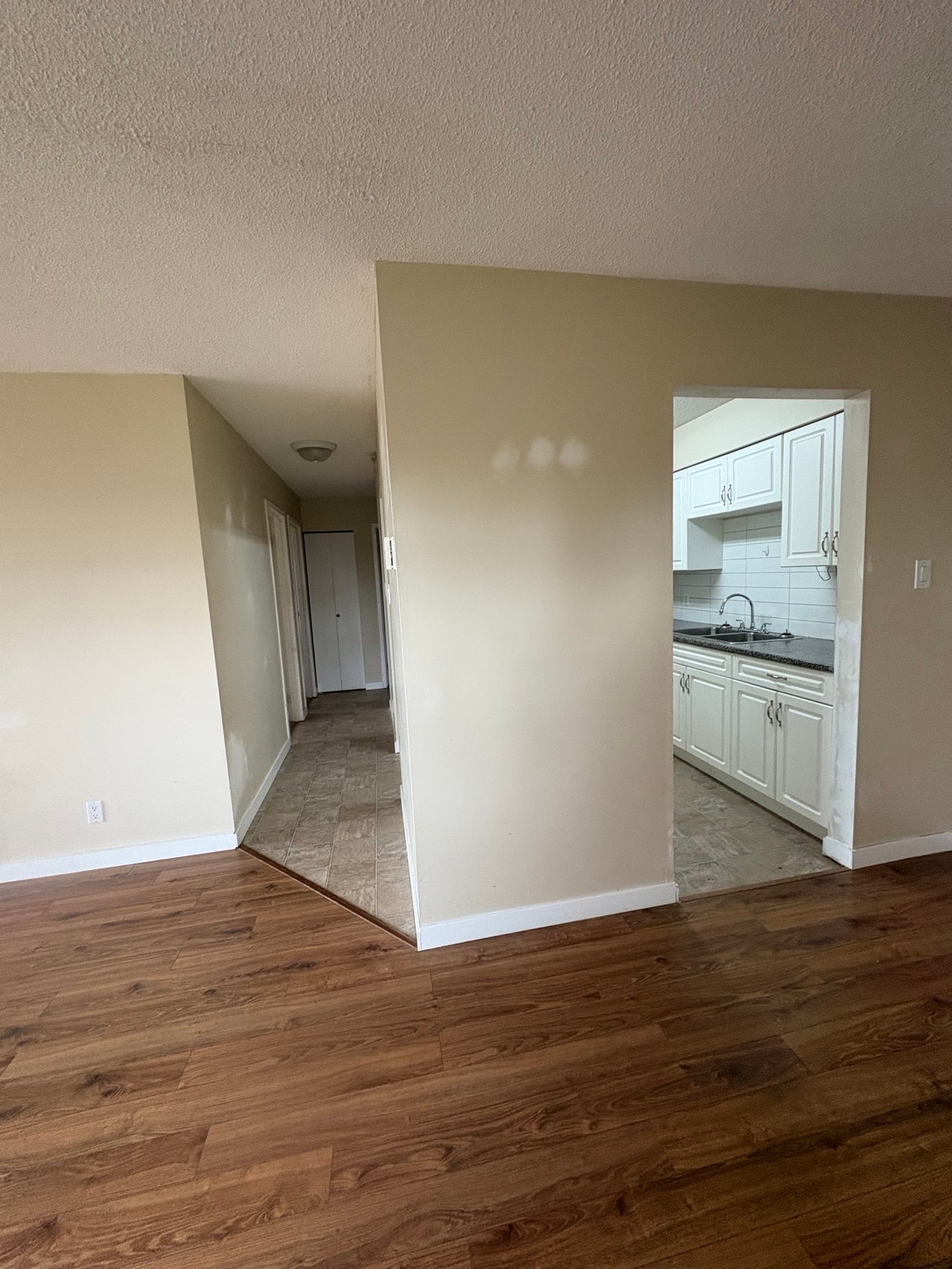 301 - 451 - 9th Avenue,  - CR Campbell River Central Condo Apartment for Sale, 2 Bedrooms # - 10