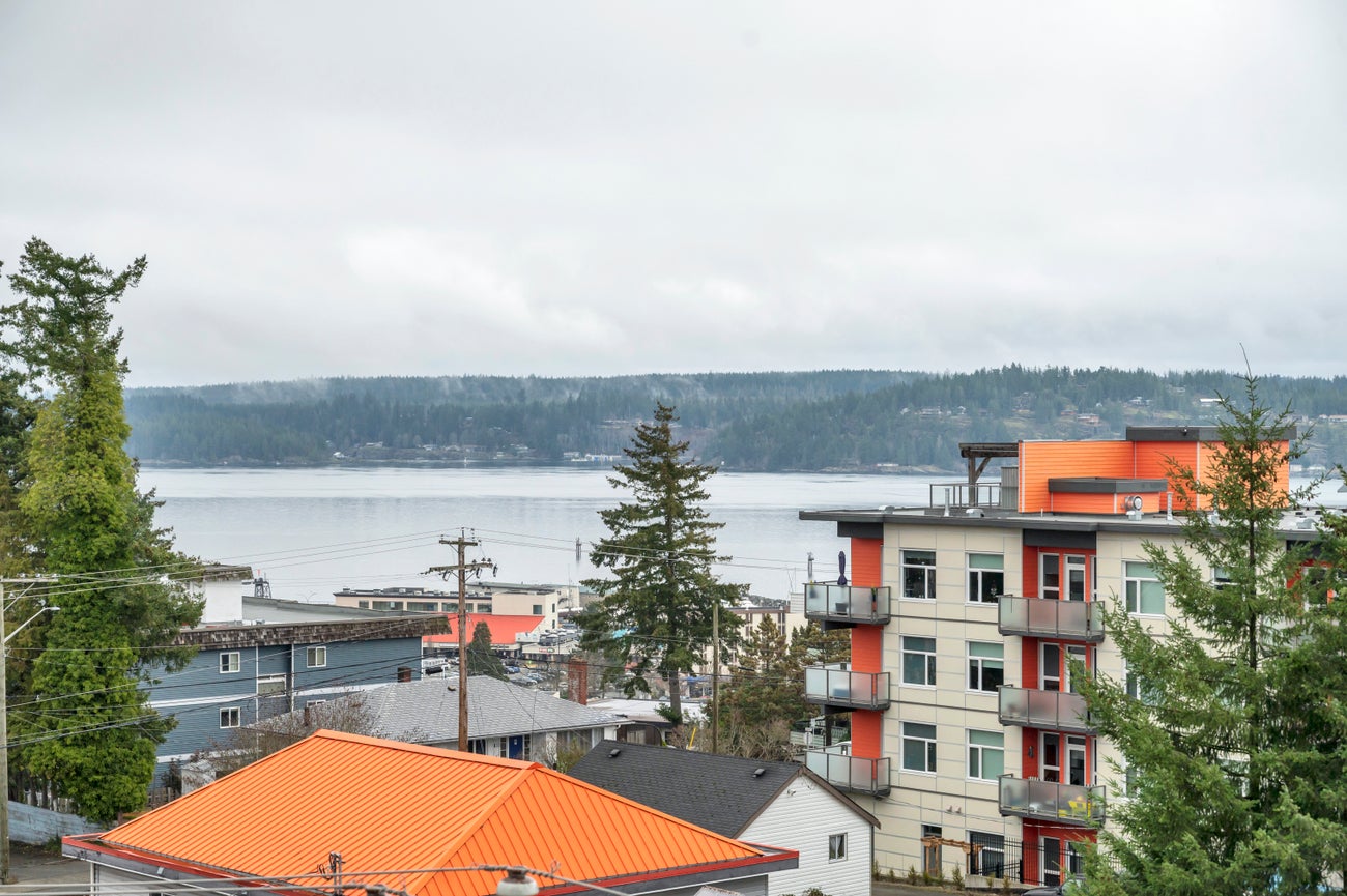409 - 850 Dogwood St. - CR Campbell River Central Condo Apartment for Sale, 1 Bedroom  #1