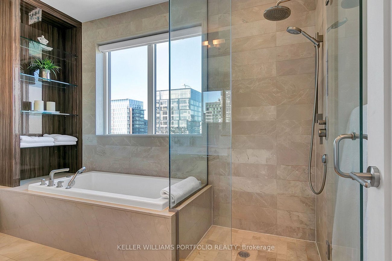 4403 - 300 Front Street W - Waterfront Communities C1 condo-apartment for Sale, 3 Bedrooms (C12744604)# - 11