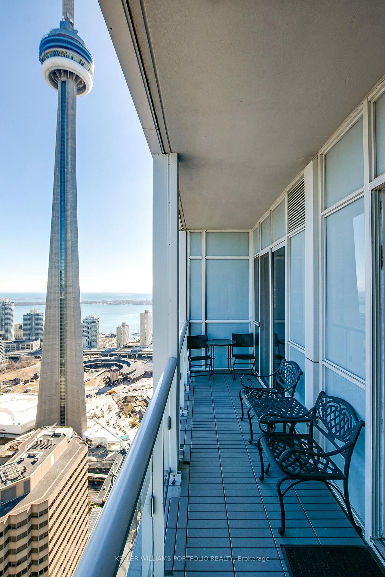 4403 - 300 Front Street W - Waterfront Communities C1 Condo Apartment for Sale, 3 Bedrooms (C12744604)# - 16