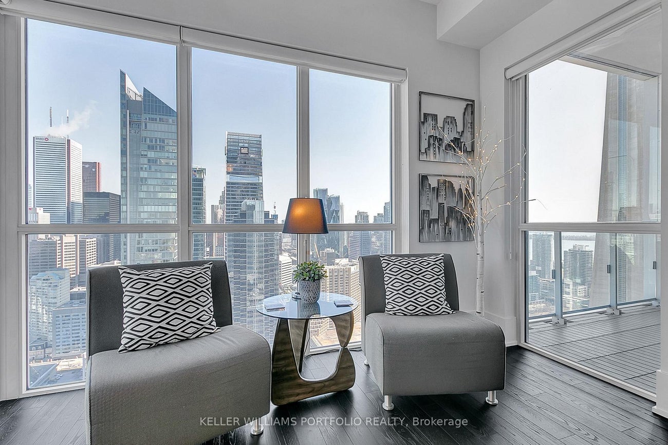 4403 - 300 Front Street W - Waterfront Communities C1 Condo Apartment for Sale, 3 Bedrooms (C12744604)# - 2