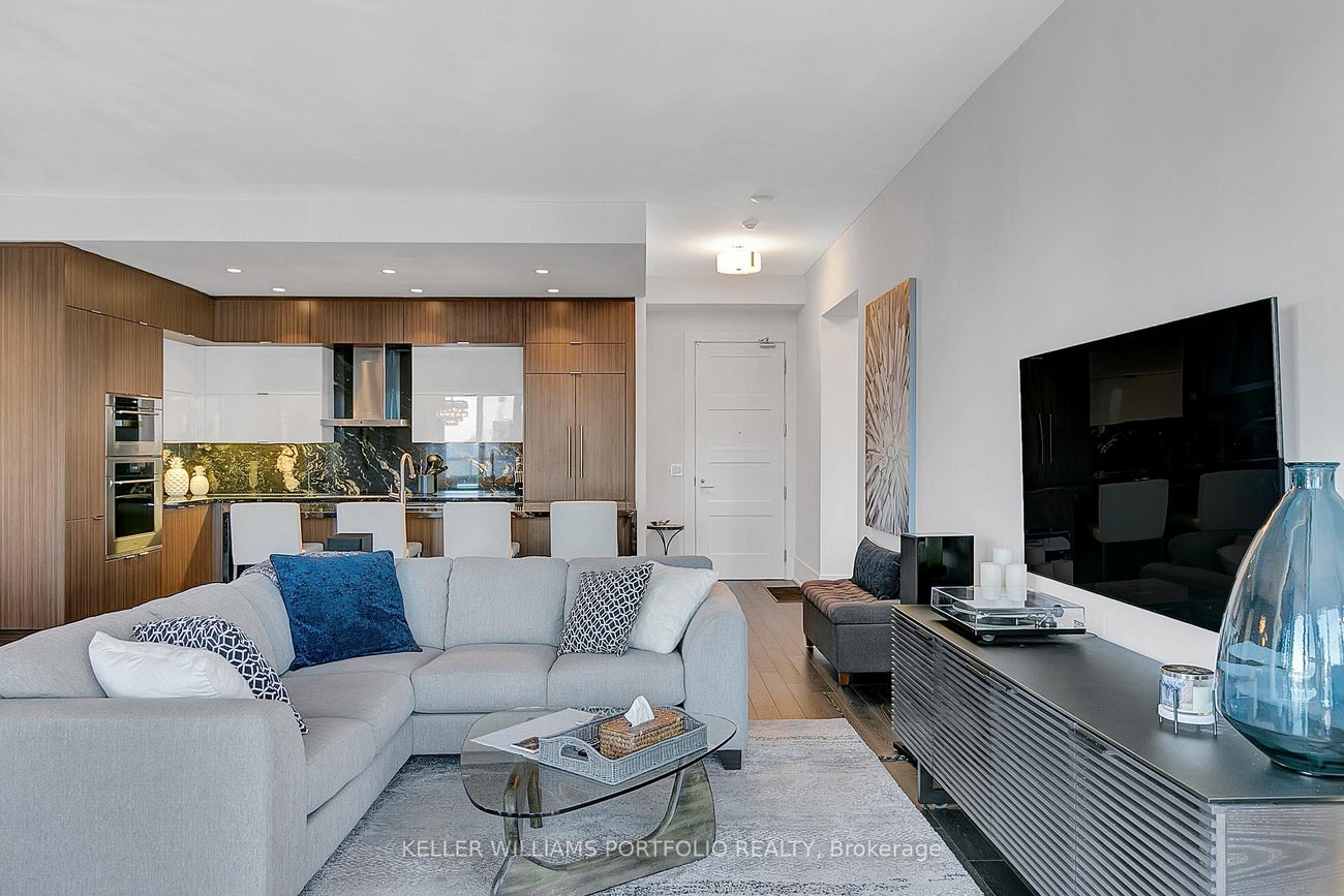 4403 - 300 Front Street W - Waterfront Communities C1 Condo Apartment for Sale, 3 Bedrooms (C12744604)# - 4