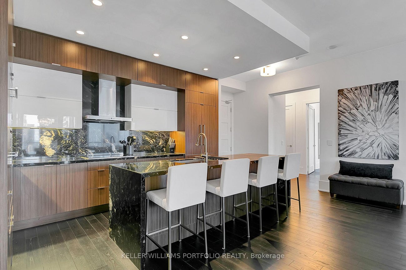 4403 - 300 Front Street W - Waterfront Communities C1 condo-apartment for Sale, 3 Bedrooms (C12744604)# - 7