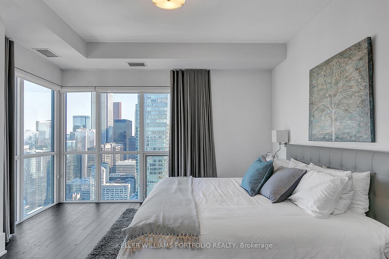 4403 - 300 Front Street W - Waterfront Communities C1 Condo Apartment for Sale, 3 Bedrooms (C12744604)# - 9