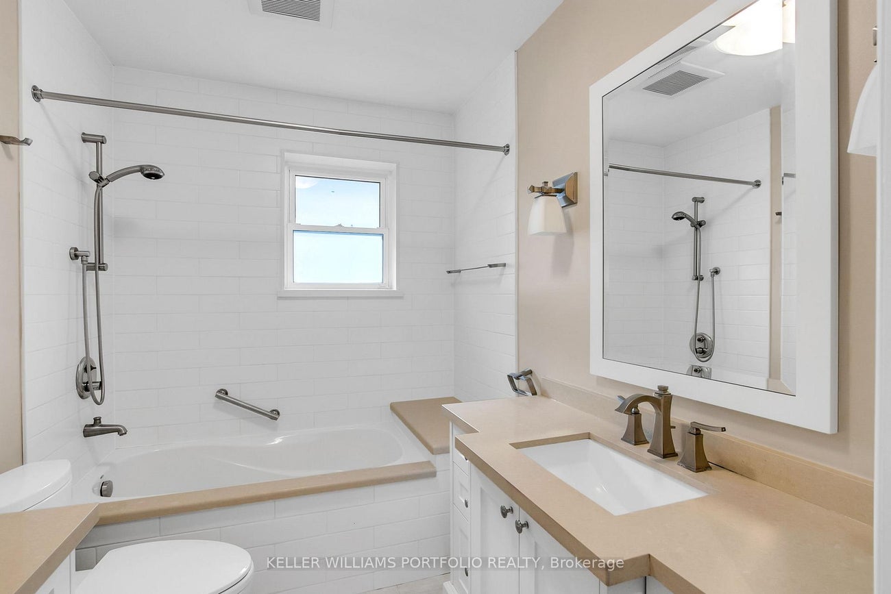 29 Winlock Park - Newtonbrook East Detached for Sale, 3 Bedrooms (C13155074)# - 19