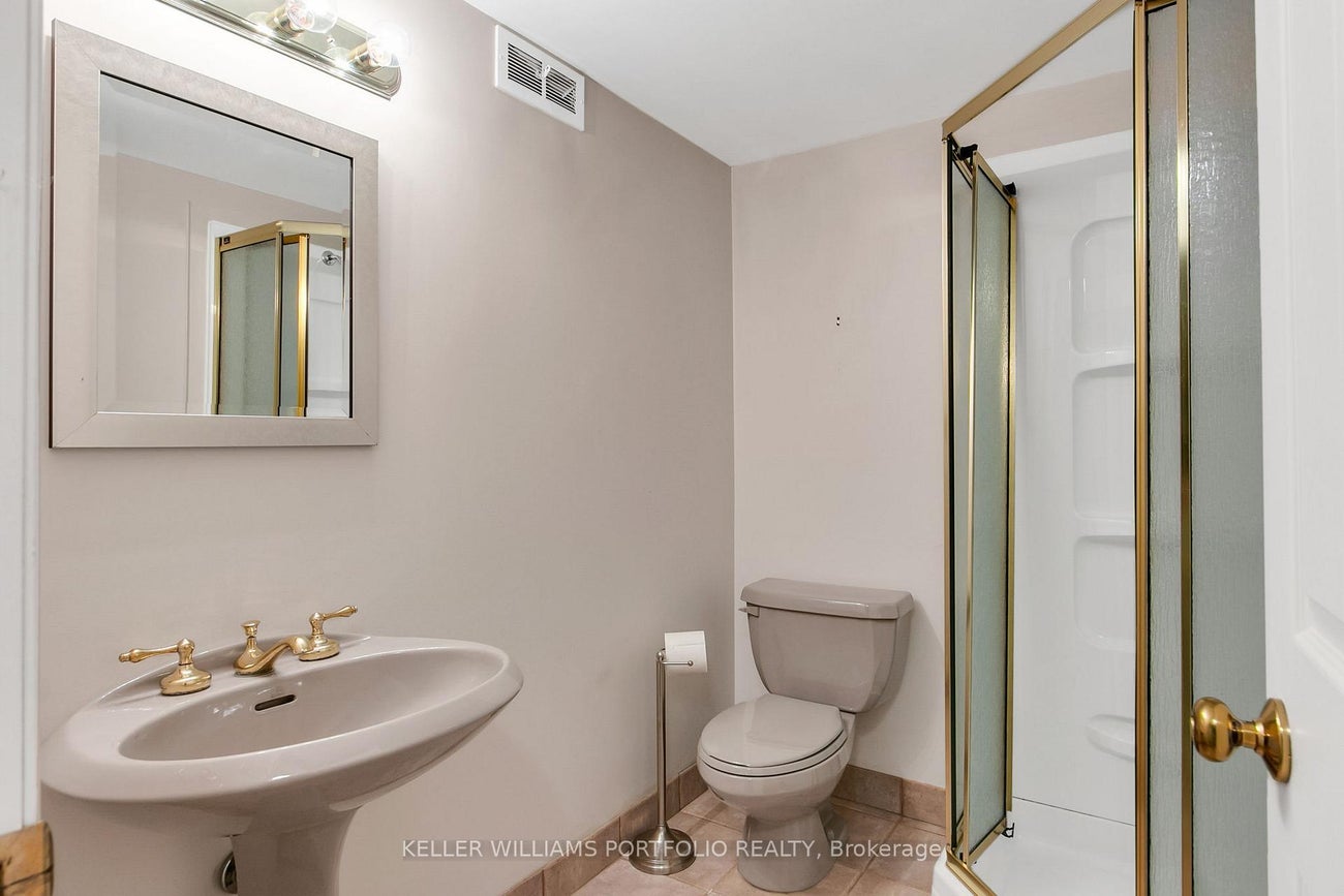 29 Winlock Park - Newtonbrook East Detached for Sale, 3 Bedrooms (C13155074)# - 23